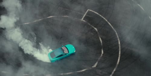 小米SU7——丰富多样的驾驶乐趣