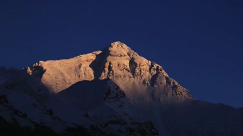 日照金山（珠穆朗玛峰）