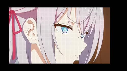 不时轻声地以俄语遮羞的邻座艾莉同学 艾莉莎·米哈伊罗夫纳·九条