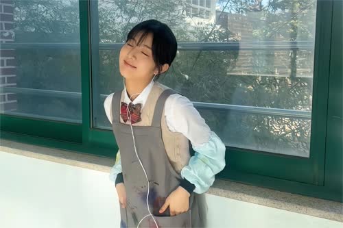 申银秀-闪烁的西瓜