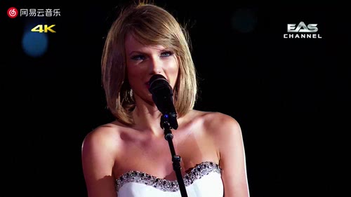 Taylor Swift Love Story (1989 Mix) [Live]