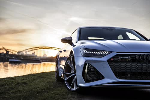 奥迪RS7-头号玩家社